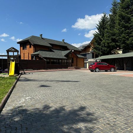 Golden Nest Yablunytsya Exterior foto