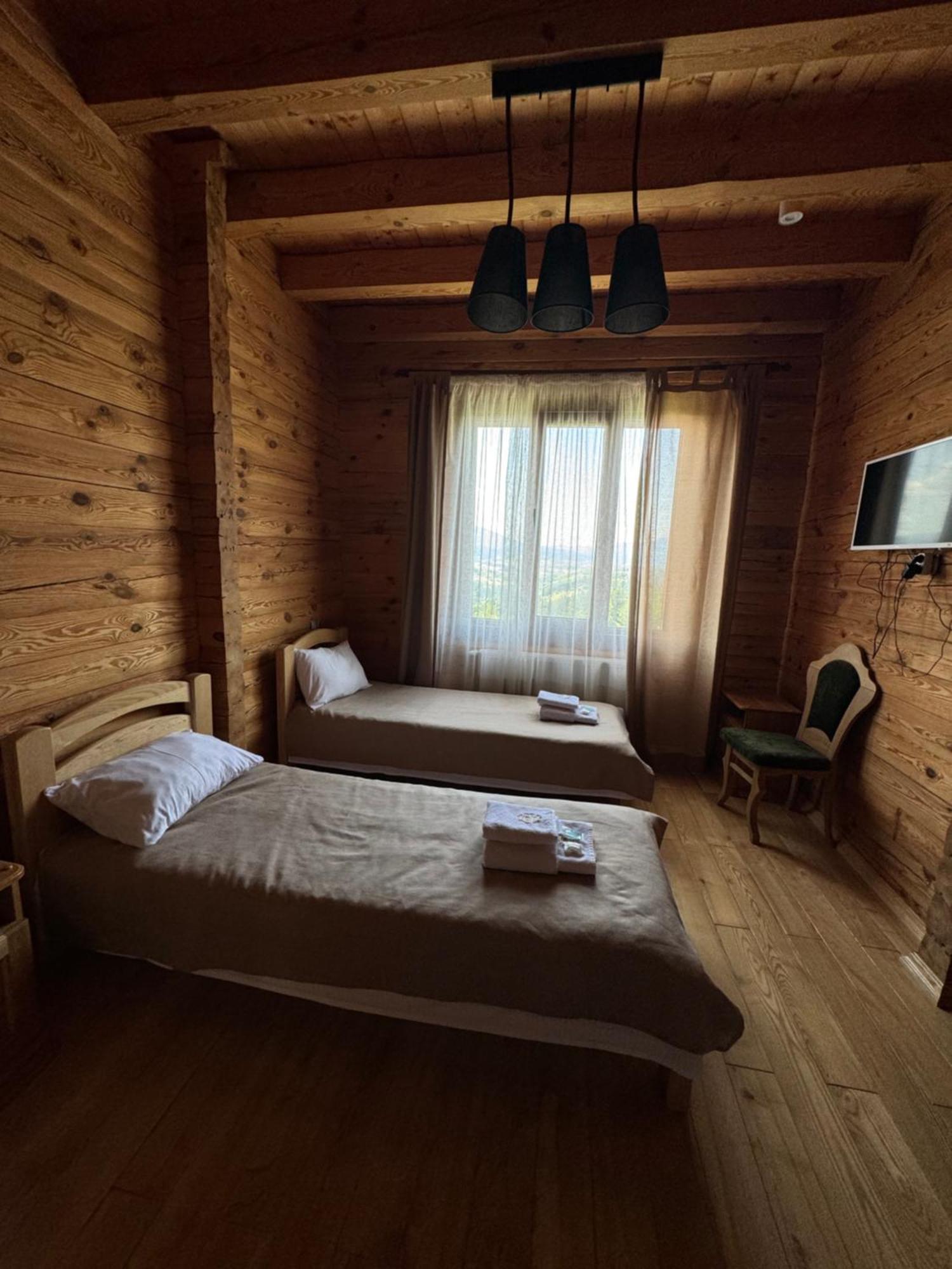 Golden Nest Yablunytsya Exterior foto