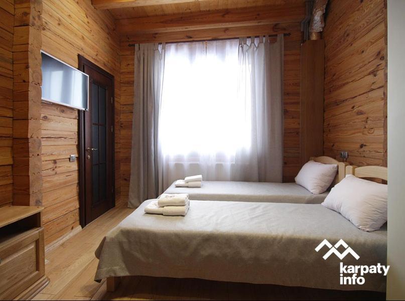 Golden Nest Yablunytsya Exterior foto
