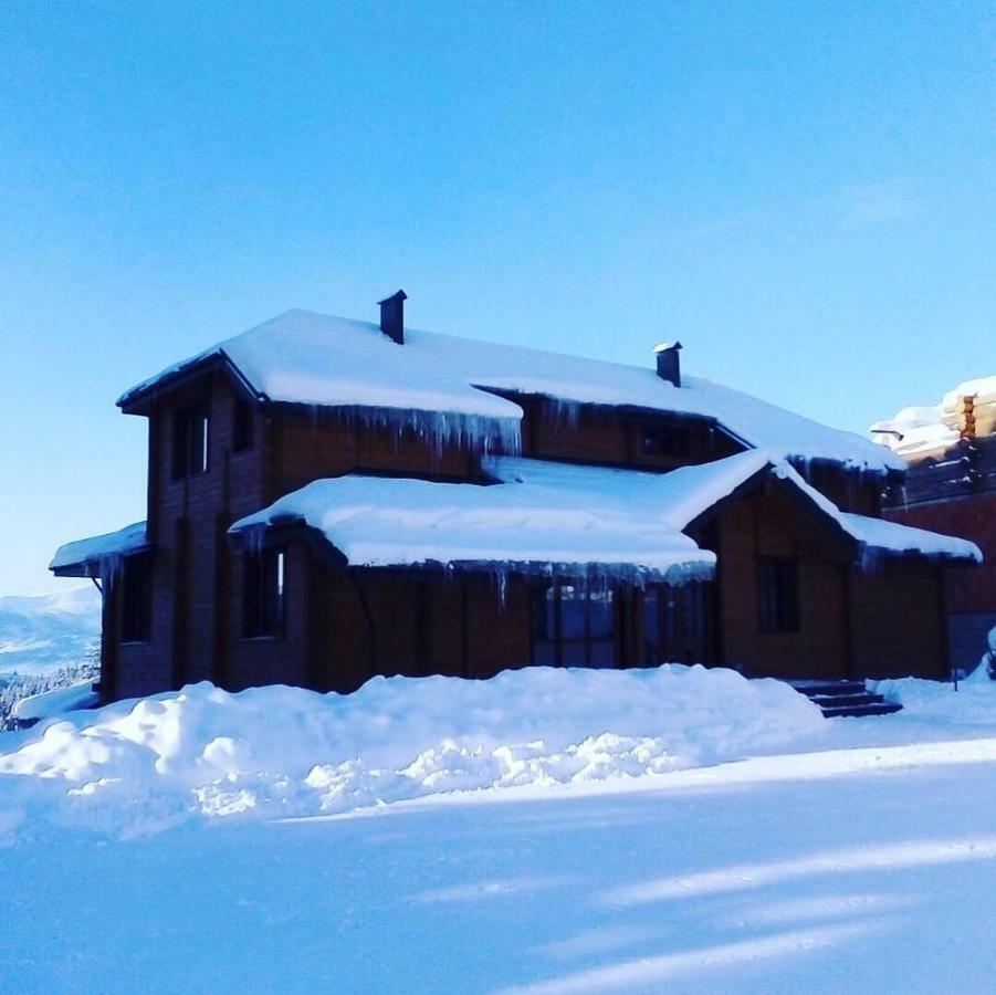 Golden Nest Yablunytsya Exterior foto